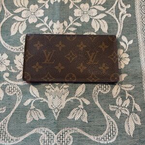 Louis Vuitton Vintage Signature Brown Monogram Checkbook Cover